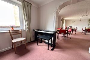 1st Floor Residents Lounge- click for photo gallery